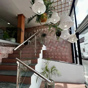 Residencia Cardona Hostal